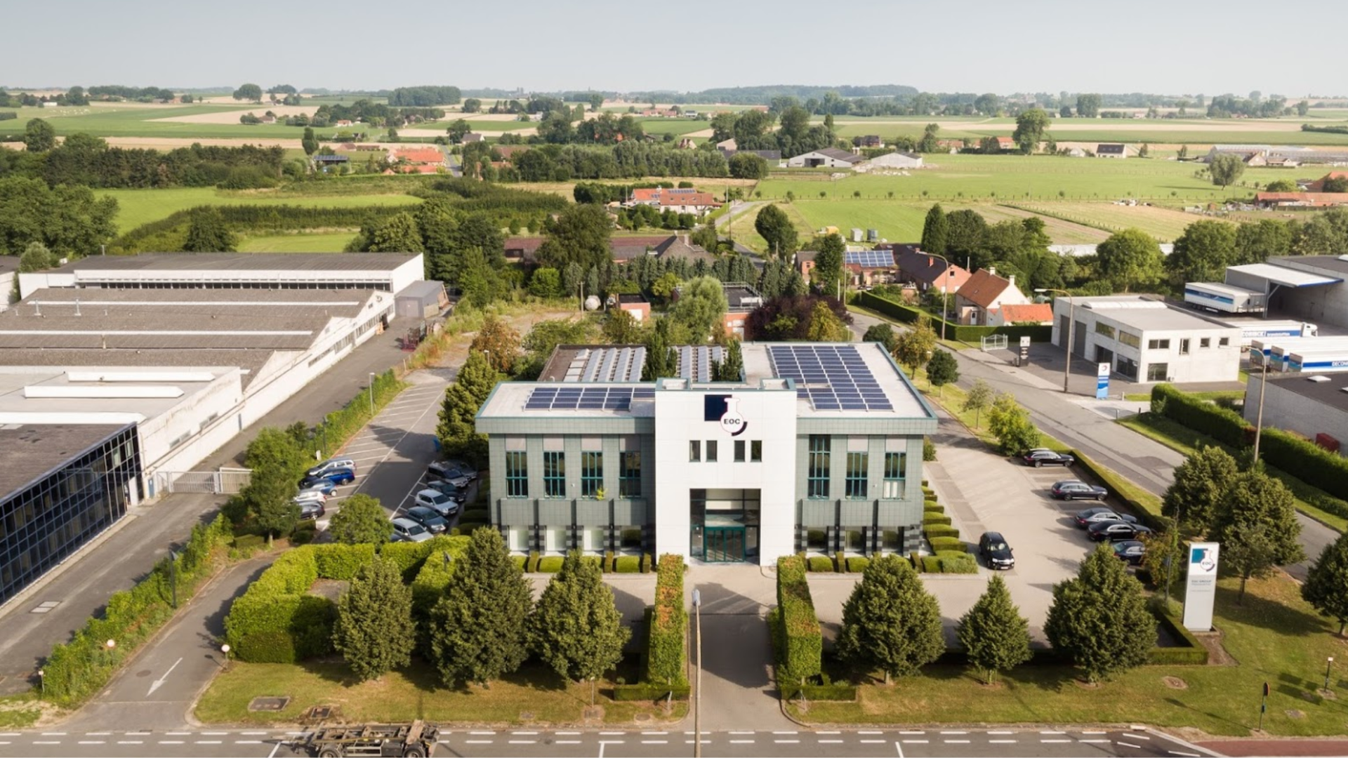 EOC gebouw case