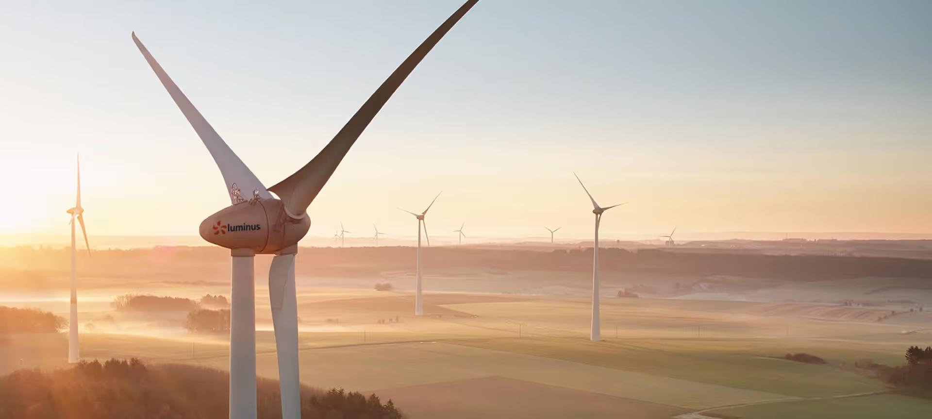 Luminus wind turbine
